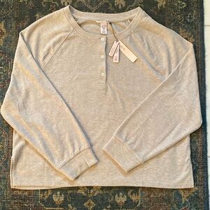 NWT! Victoria’s Secret 3 Button Waffle Weave Hanley Pajama Shirt - Size L